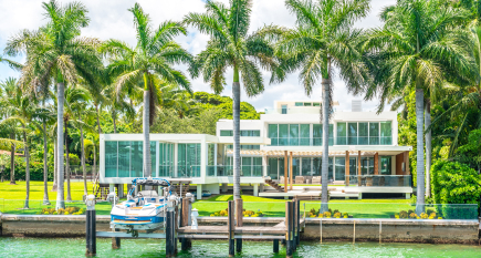 A luxurious, high-value home, representing high value home insurance.